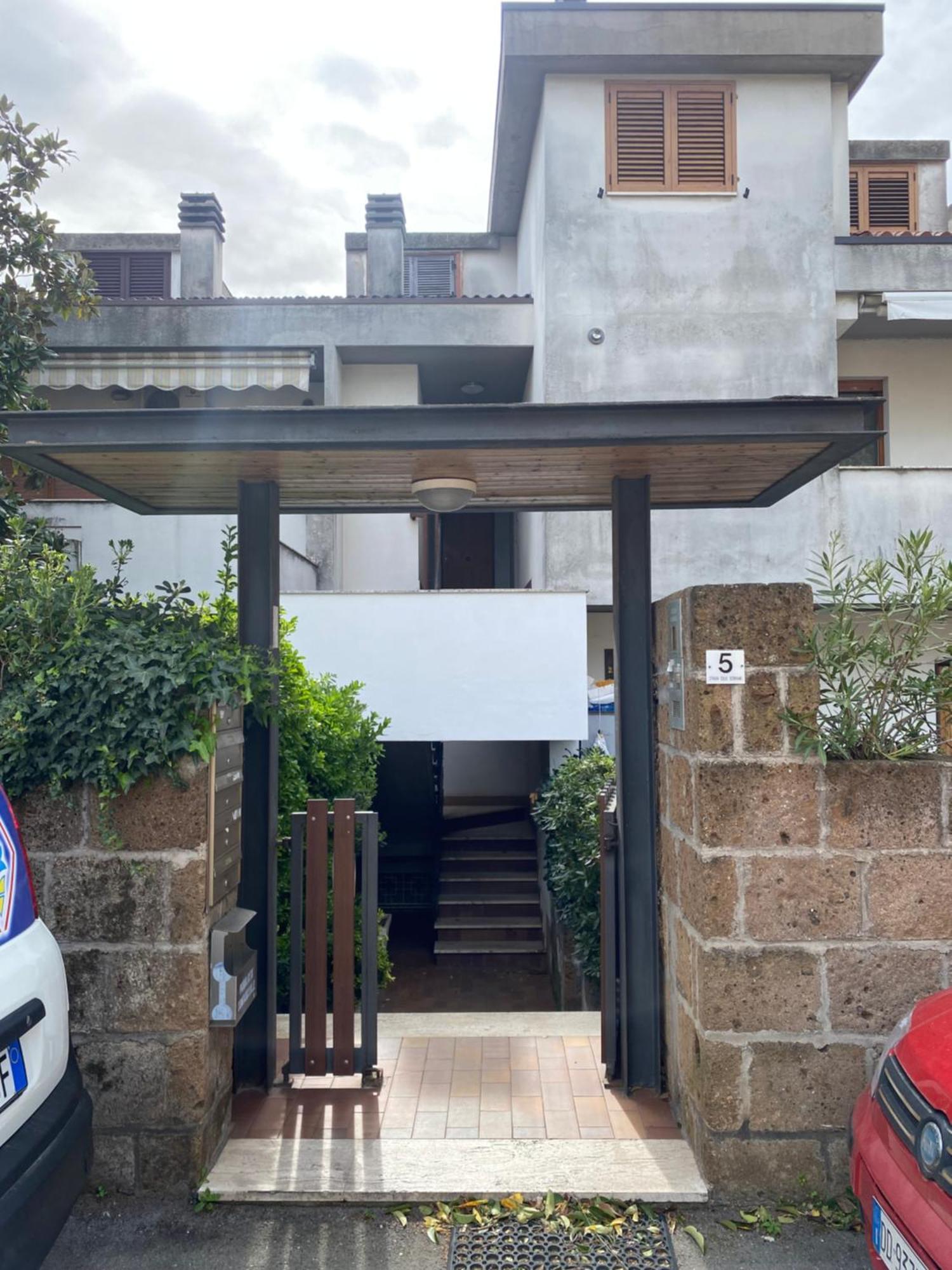 Casa *
